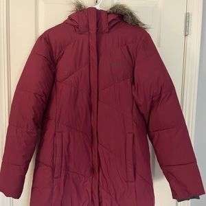 Woman’s Columbia Burgundy Winter Jacket